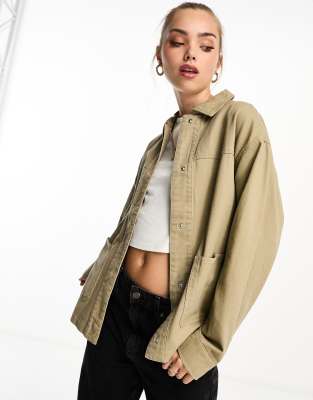 ASOS DESIGN - Baumwoll-Hemdjacke in dunklem Steinbeige mit Taschen-Grau