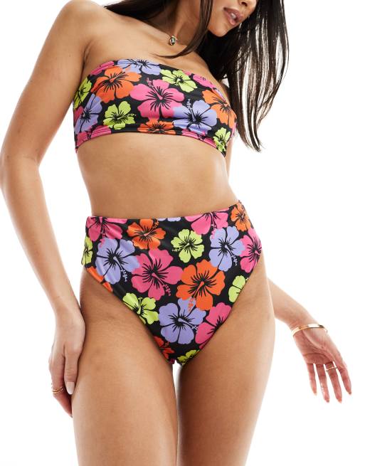 ASOS DESIGN – Becky – Wysoko wycięty dół od bikini z podwyższonym stanem i wzorem w hibiskusy