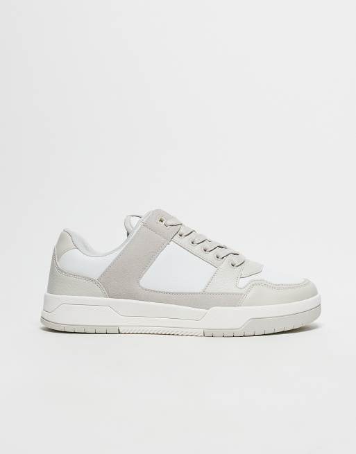 ASOS DESIGN – Beiga träningsskor med snörning , 2 av 5