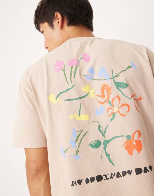 ASOS DESIGN – Beige, avslappnad t-shirt med blomtryck , 4 av 4