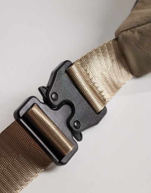 ASOS DESIGN – Beige axelremsväska i nylon, 3 av 4