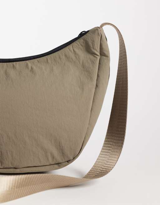 ASOS DESIGN – Beige axelremsväska i nylon, 4 av 4