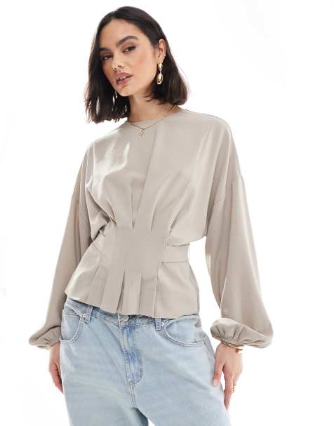 ASOS DESIGN - Beige bluse med indsyet talje og bindedetalje på ryggen - view 1
