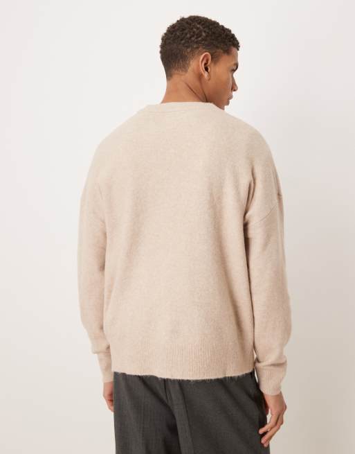 ASOS DESIGN – Beige, borstad och stickad tröja i oversize med rund halsringning, 3 av 5