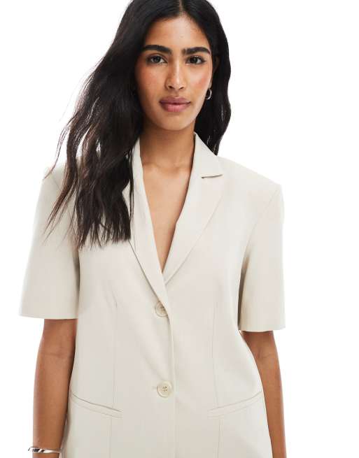 ASOS DESIGN – Beige, boxig kavaj i oversize med korta ärmar, 3 av 4