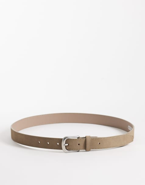 ASOS DESIGN - Beige elegant bælte i imiteret ruskind med nitter og runde kanter samt spænde i børstet sølvfarve - view 1