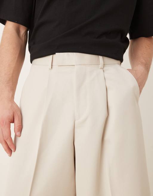 ASOS DESIGN – Beige, figursydda byxor med extra vida ben och veck framtill, 4 av 5