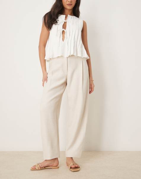 ASOS DESIGN – Beige, figursydda byxor med struktur, flikar och barrelben - view 1