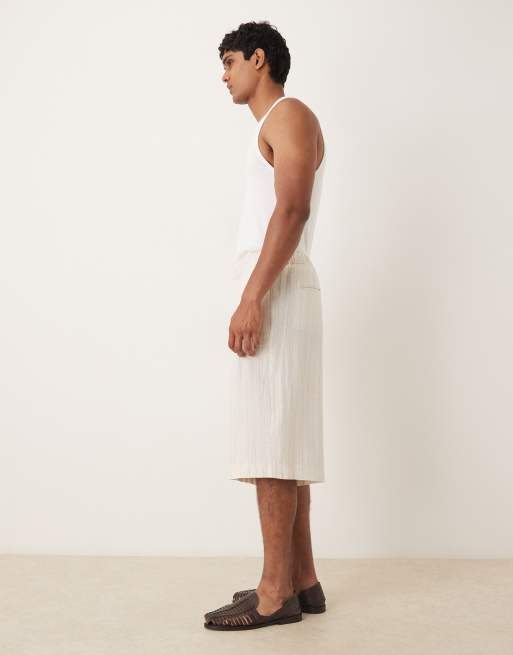 ASOS DESIGN - Beige habitshorts i oversized bermudastil i hørblanding med nålestriber, 3 af 5