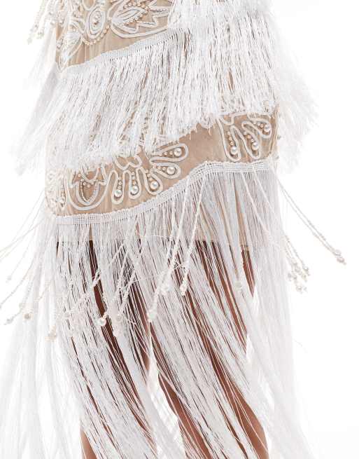 ASOS DESIGN - Beige maxikjole med frynser, skåle, udsmykninger og udskæringer, 2 af 4