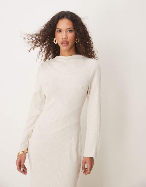 ASOS DESIGN – Beige maxiklänning i linnetyg med hög ringning och dekorativ söm, 3 av 4