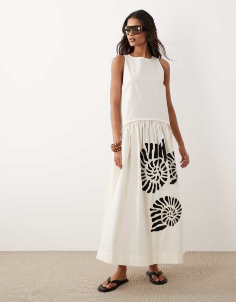 ASOS DESIGN – Beige maxiklänning med sänkt midja och broderade snäckskal - view 1