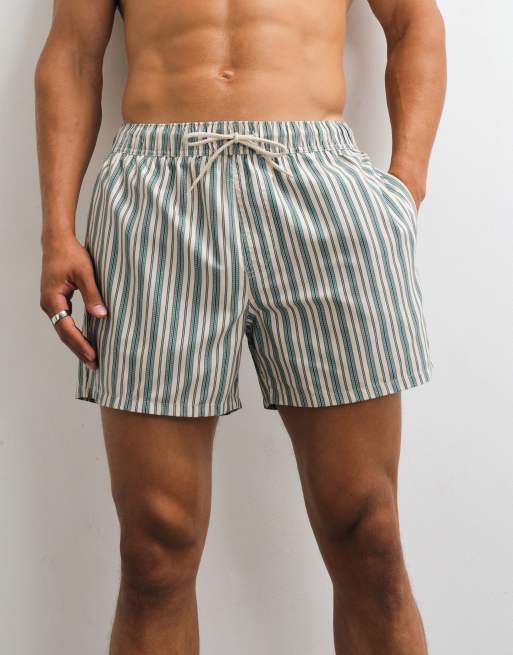 ASOS DESIGN – Beige- och grönrandiga badshorts i kort modell, 3 av 5