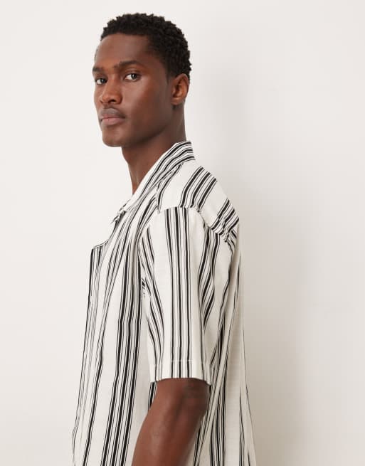 ASOS DESIGN – Beige och svartrandig skjorta med avslappnad passform och platt krage, 4 av 5