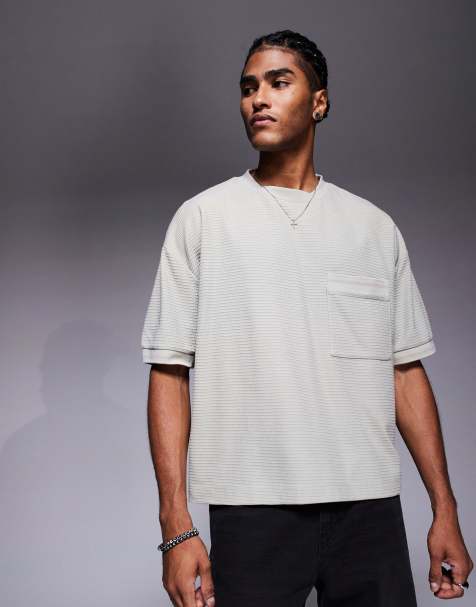 ASOS DESIGN - Beige oversized T-shirt med tekstur i firkantet pasform og lommedetalje - view 1