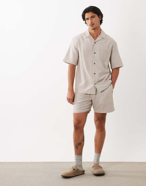 ASOS DESIGN - Beige overskjorte med striber og reverskrave samt påsyede lommer, 2 af 5