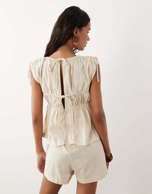 ASOS DESIGN – Beige playsuit i två lager med knytdetalj, 2 av 4