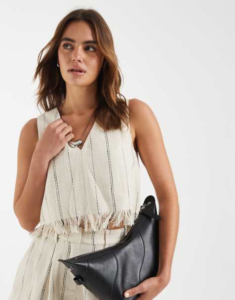 ASOS DESIGN – Beige, randig, figursydd shell-topp med v-ringning och fransfåll - view 1