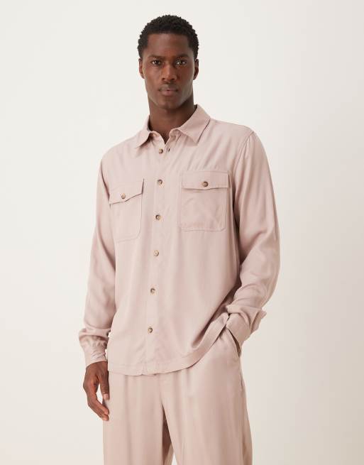 ASOS DESIGN – Beige, regular skjorta med två fickor, del av set