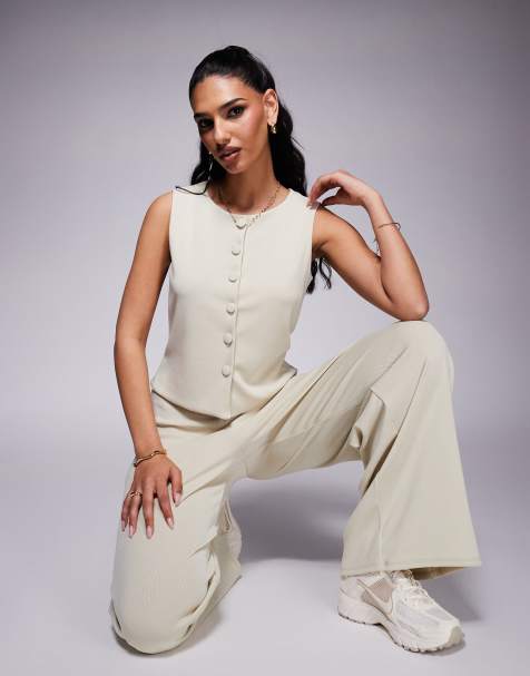 ASOS DESIGN – Beige, ribbad kostymväst med knappar framtill, del av set - view 1