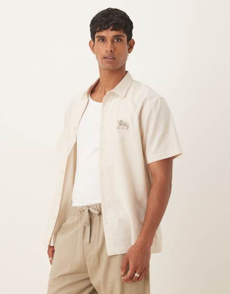 ASOS DESIGN – Beige skjorta i regular fit med broderi på bröstet - view 1