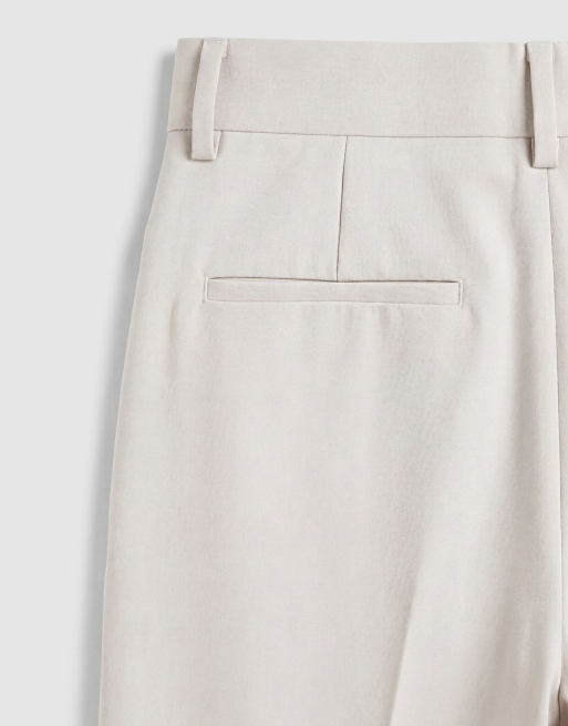 ASOS DESIGN - Beige skræddersyede shorts med brede ben og plisseringer, 9 af 9