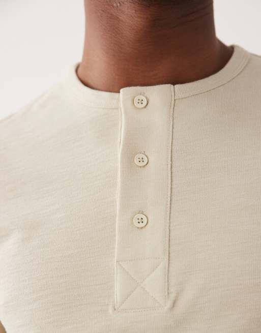 ASOS DESIGN - Beige smal T-shirt med henley-hals og nistret tekstur , 3 af 5