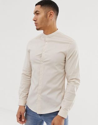 ASOS DESIGN – Beige stretchskjorta med smal passform och murarkrage-Brun