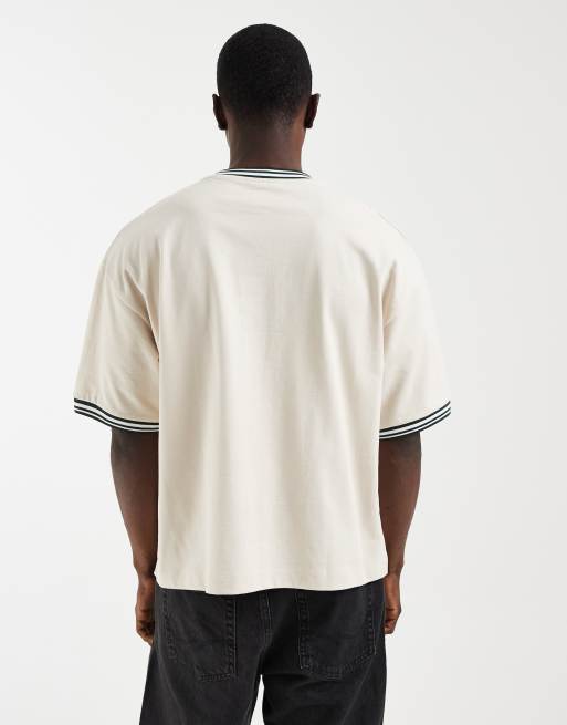 ASOS DESIGN – Beige t-shirt i oversize med boxig passform och kontrastfärgad kant, 5 av 5