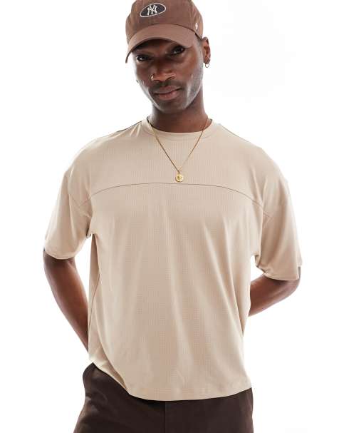ASOS DESIGN – Beige t-shirt i oversize och boxig passform med sportig känsla - view 1