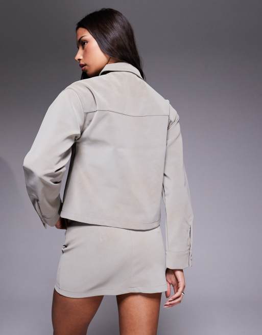 ASOS DESIGN – Beige, texturerad skjorta i oversize och läderimitation, del av set, 4 av 4