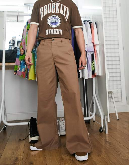 ASOS DESIGN – Beige, ultravida, utsvängda chinos