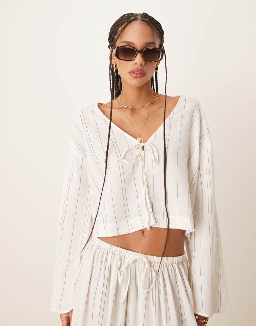ASOS DESIGN – Belle – Biało-czarna wiązana z przodu koszula plażowa z domieszką lnu w wąskie paski