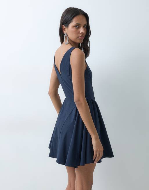 ASOS DESIGN bengalin-kjole med dyb rund hals, struktur og svaj i navy, 5 af 5