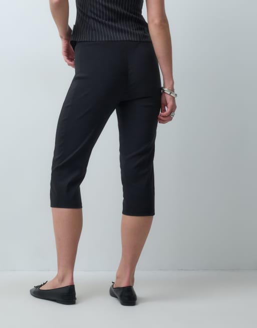 ASOS DESIGN bengaline capri trousers with side panel details in black, 4 of 5