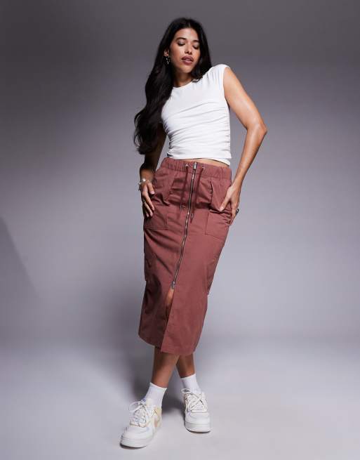ASOS DESIGN – Benvit, kortärmad topp med draperad, indragen detalj, 2 av 4