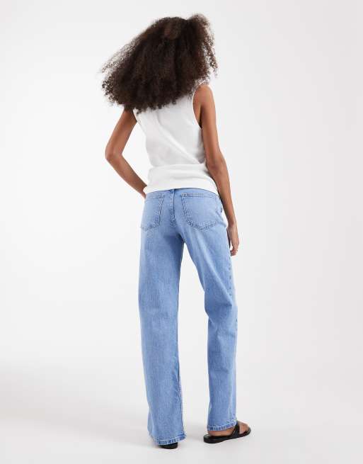 ASOS DESIGN – Bequeme Jeans in leuchtendem Blau mit geradem Schnitt und Stretchanteil, 2 von 7