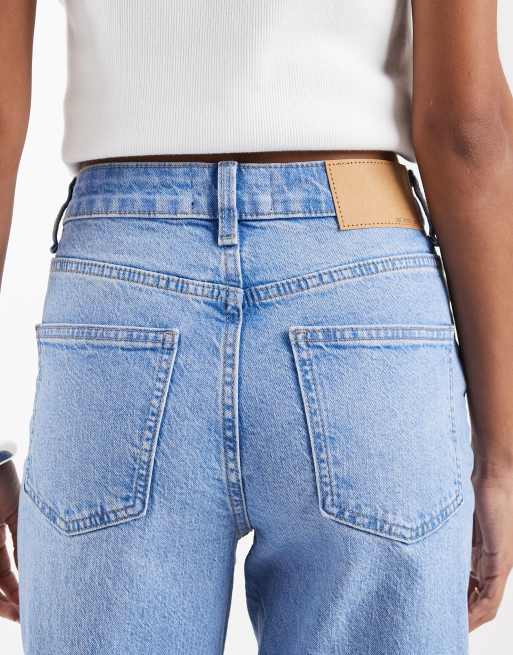 ASOS DESIGN – Bequeme Jeans in leuchtendem Blau mit geradem Schnitt und Stretchanteil, 4 von 7
