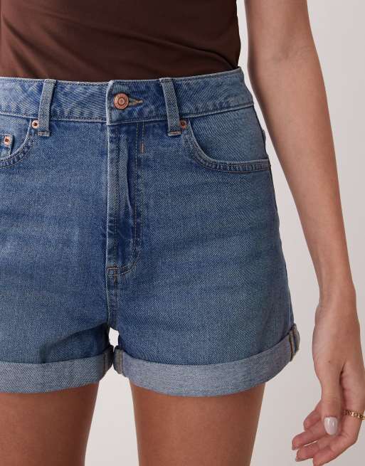 ASOS DESIGN – Bequeme Mom-Shorts aus Denim in kräftigem Blau, 5 von 5