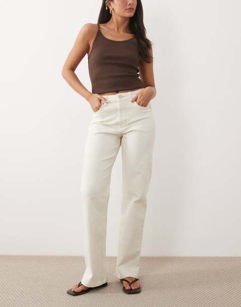 ASOS DESIGN – Bequeme Stretch-Jeans in Weiß mit geradem Bein - view 1