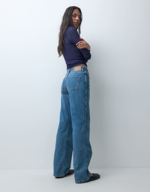 ASOS DESIGN bequeme Stretch-Straight-Jeans in authentischem Mittelblau, 4 von 5