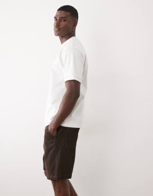 ASOS DESIGN - Bermuda en velours côtelé - Marron