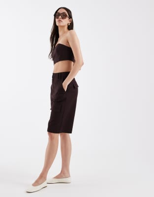 ASOS DESIGN - Bermuda habillé d'ensemble style utilitaire - Prune chocolat-Rouge