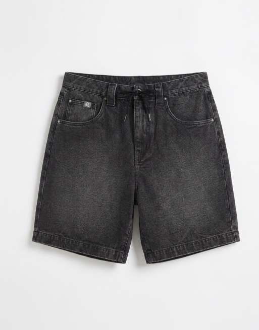 ASOS DESIGN - Bermuda mi-long en jean avec détail noué à la taille - Noir délavé, 6 de 7