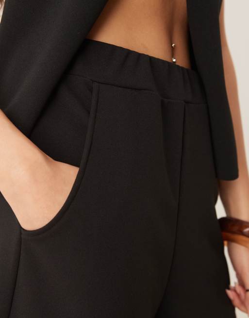 ASOS DESIGN bermuda shorts with pockets in black in scuba-style fabric - part of a set, 5 of 5
