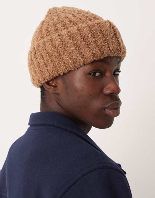 ASOS DESIGN - Berretto in maglia bouclé tonalità neutra a coste larghe, 3 di 3