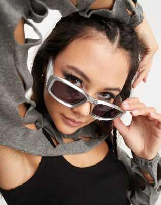 ASOS DESIGN ASOS DESIGN bevel visor sunglasses in silver with mirror lens