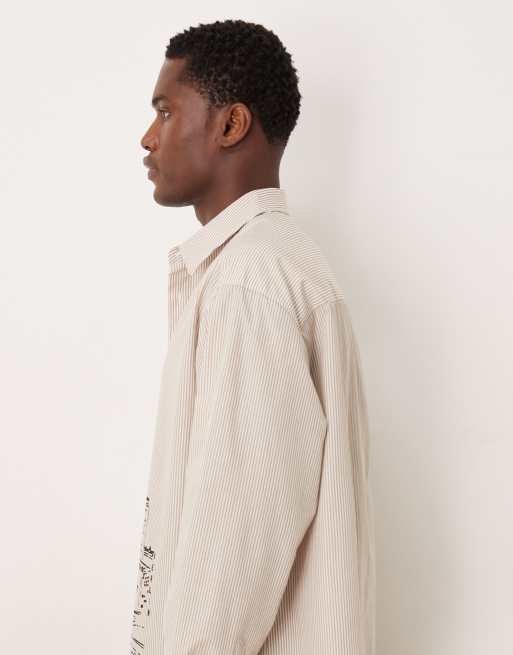 ASOS DESIGN – Beżowa koszula oversize w paski z nadrukiem krajobrazu, 4 z 5