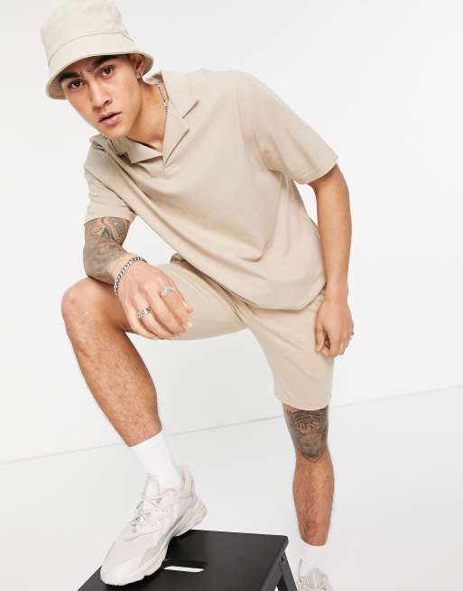 ASOS DESIGN – Beżowa koszulka polo z piki o luźnym kroju z kołnierzem kubańskim (część zestawu)