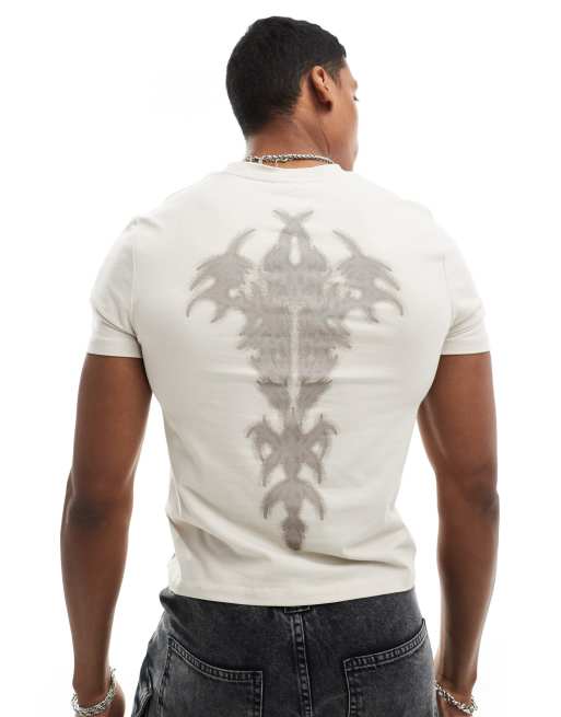 ASOS DESIGN – Beżowy krótki T-shirt o kroju podkreślającym sylwetkę z nadrukiem w stylu grunge z tyłu